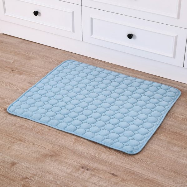 Pet Pad Summer Cooling Mat Dog Beds Mats Blue Pet Ice Pad Cool Cold Silk Moisture-Proof Cooler Mattress Cushion Puppy