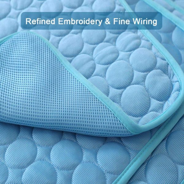 Pet Pad Summer Cooling Mat Dog Beds Mats Blue Pet Ice Pad Cool Cold Silk Moisture-Proof Cooler Mattress Cushion Puppy